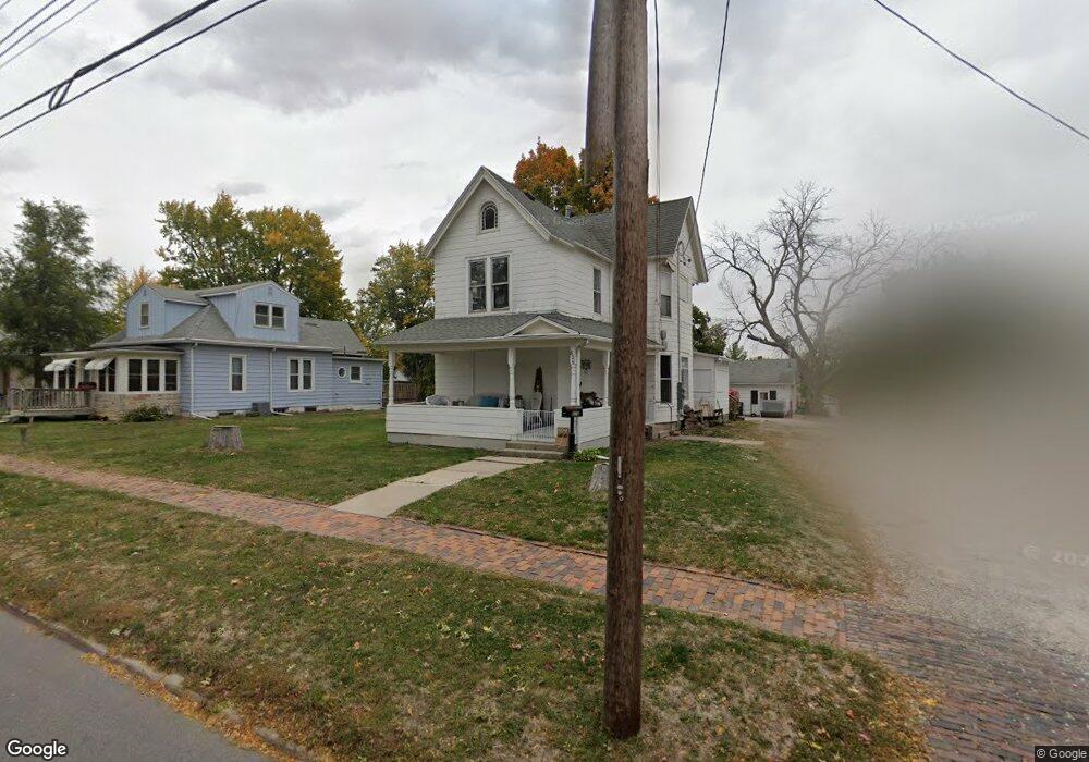 626 W 3rd St S, Newton, IA 50208 - photo 1