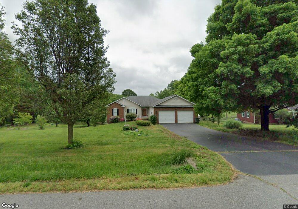 10518 Ni River Dr, Spotsylvania, VA 22553 - photo 1