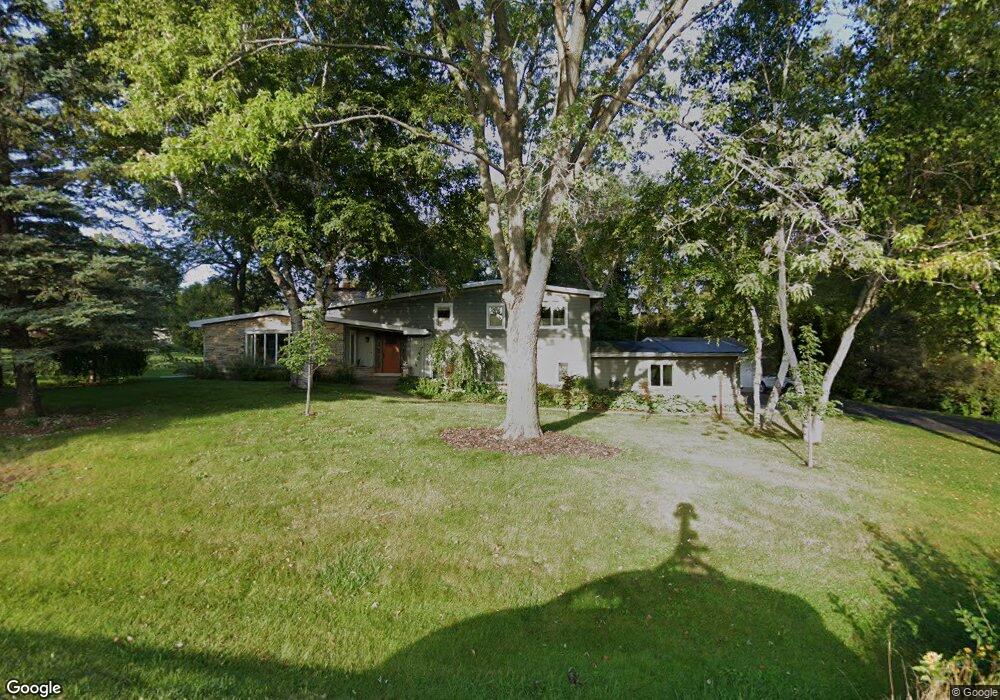 W154N8067 Elm Ln, Menomonee Falls, WI 53051 - photo 1