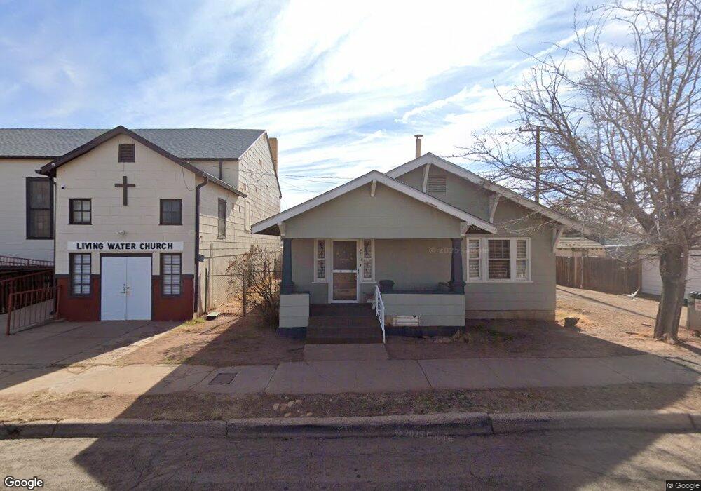 418 N Winslow Ave, Winslow, AZ 86047 - photo 1