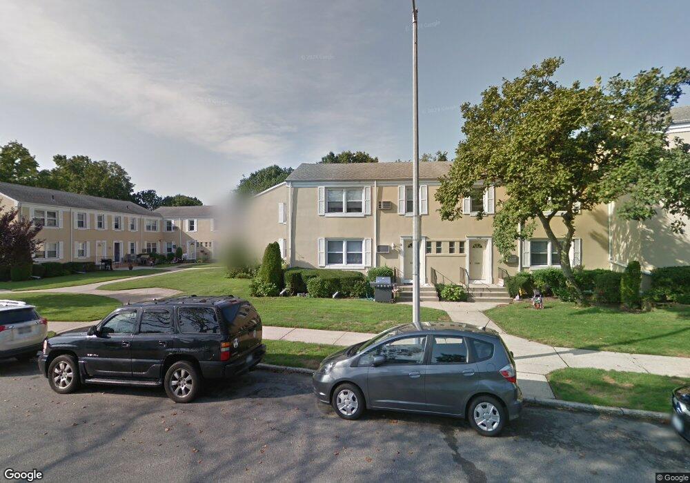 7154 252nd St unit 9B, Bellerose, NY 11426 - photo 1