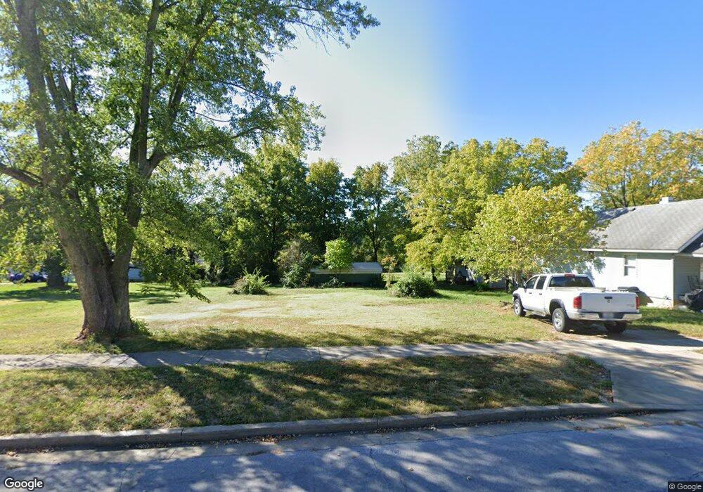 305 W 1st St, Rolla, MO 65401 - photo 1