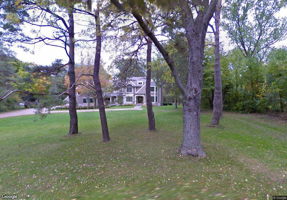 225 Harrow Cir, Bloomfield Hills, MI 48304 - photo 1