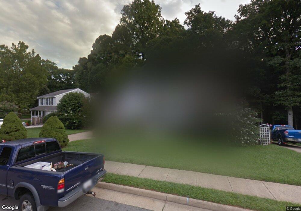 5121 Bradfield Dr, Annandale, VA 22003 - photo 1