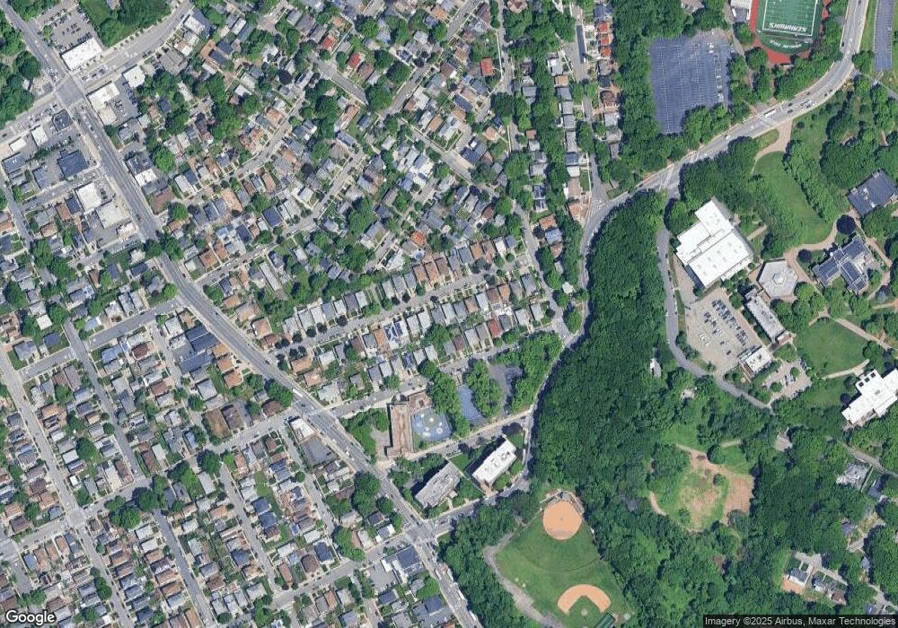 32 Sunnyside Terrace, Staten Island, NY 10301 - photo 1