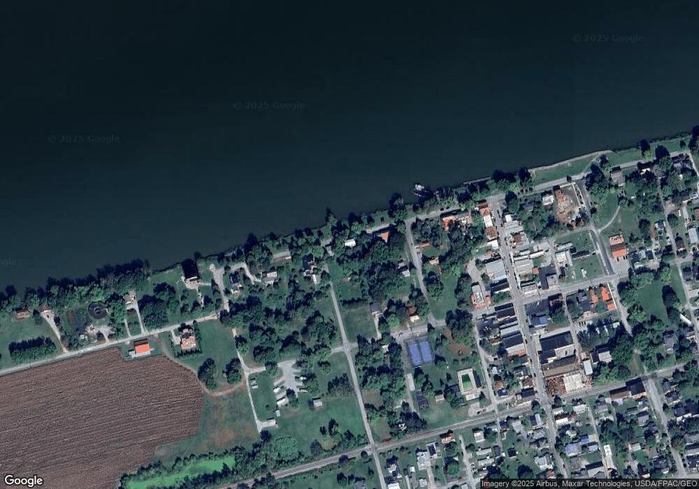 209 W Riverside Dr, Augusta, KY 41002 - photo 1