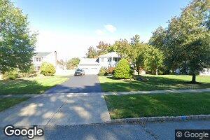 178 Pinebrook Rd, Manalapan, NJ 07726