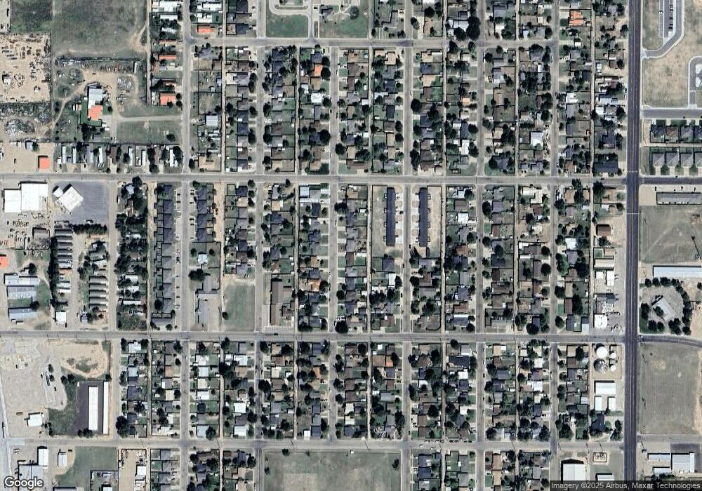 512 Pine Ave, Dumas, TX 79029 - photo 1