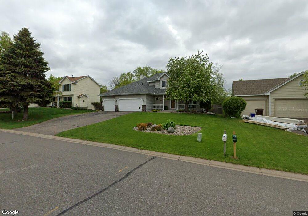 1390 Interlachen Cir, Woodbury, MN 55125 - photo 1