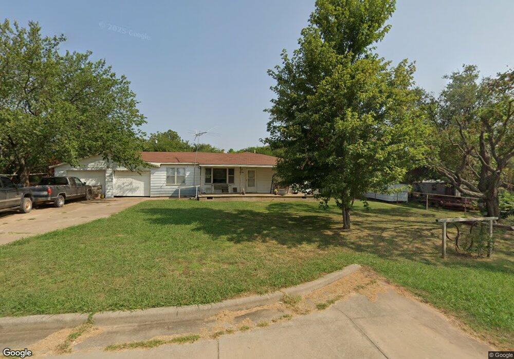 1818 W Federal St, Shawnee, OK 74804 - photo 1