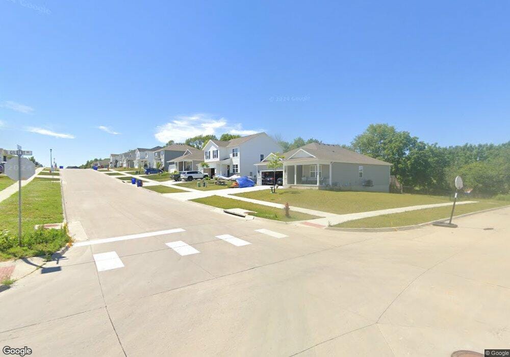 601 Prairie View Dr, West Branch, IA 52358 - photo 1