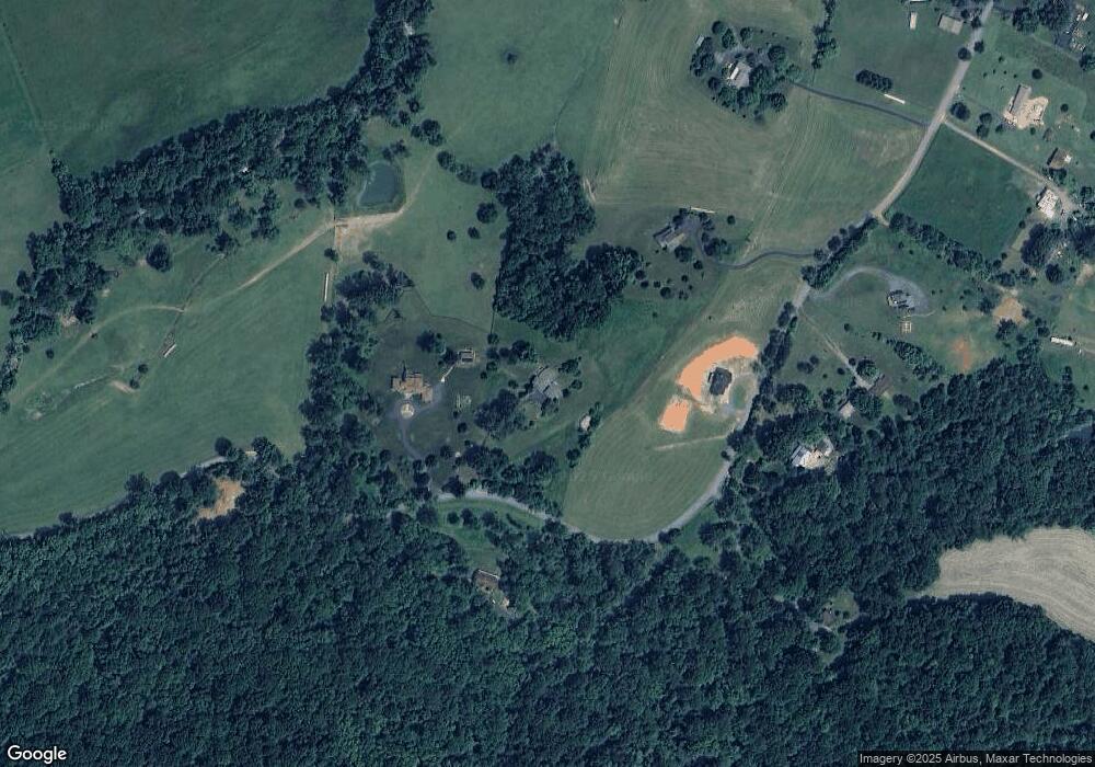 698 Glass Hollow Rd, Afton, VA 22920 - photo 1