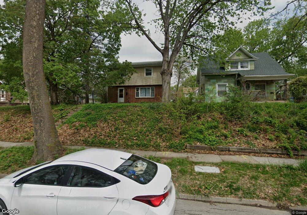 2923 Kingman Blvd, Des Moines, IA 50311 - photo 1