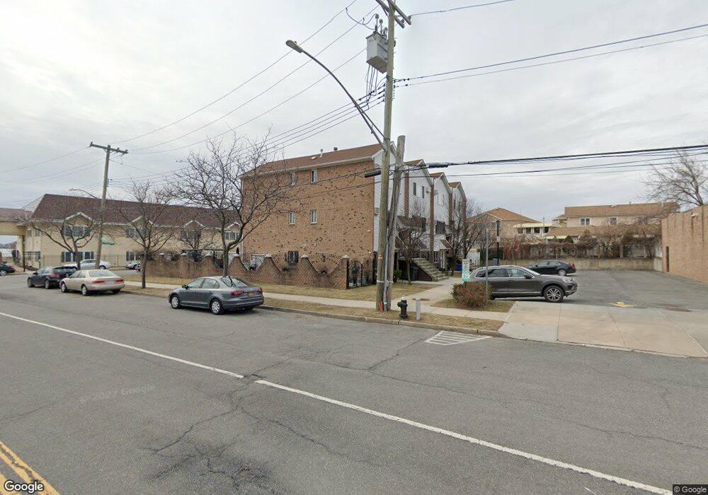 3 Davit Ct, Bronx, NY 10473 - photo 1