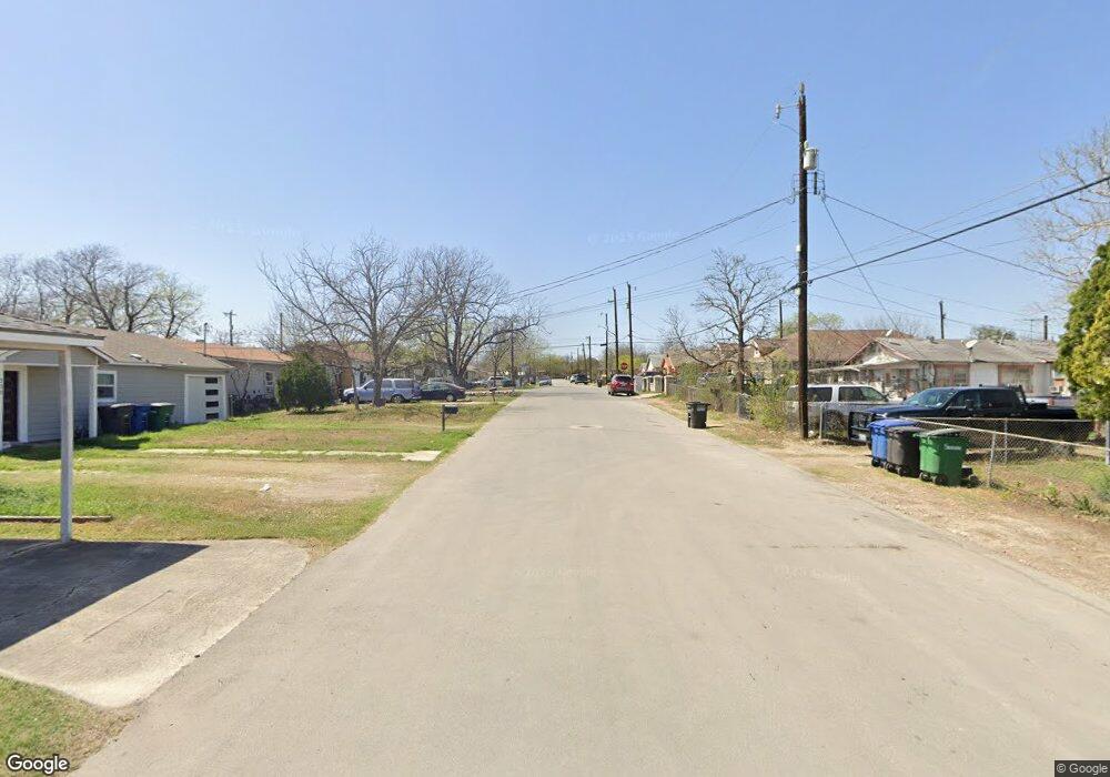 8518 Colfax St, San Antonio, TX 78228 - photo 1