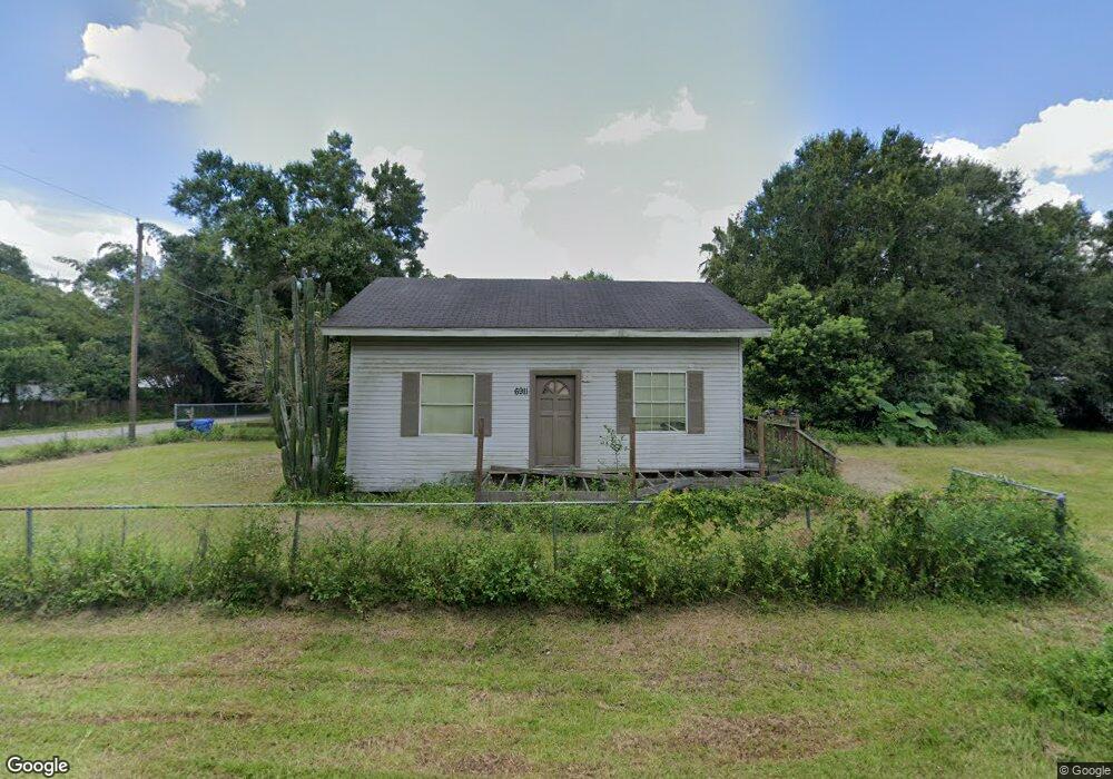 6911 Vermont Dr, Tampa, FL 33619 - photo 1