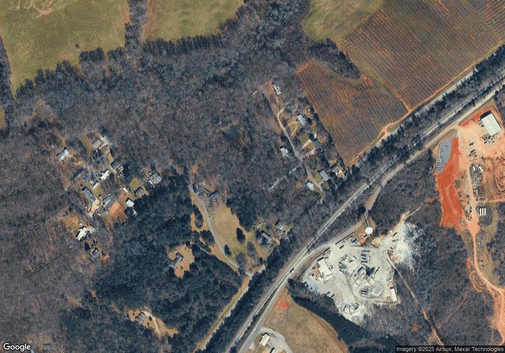 7613 Camden Rd, Alto, GA 30510 - photo 1