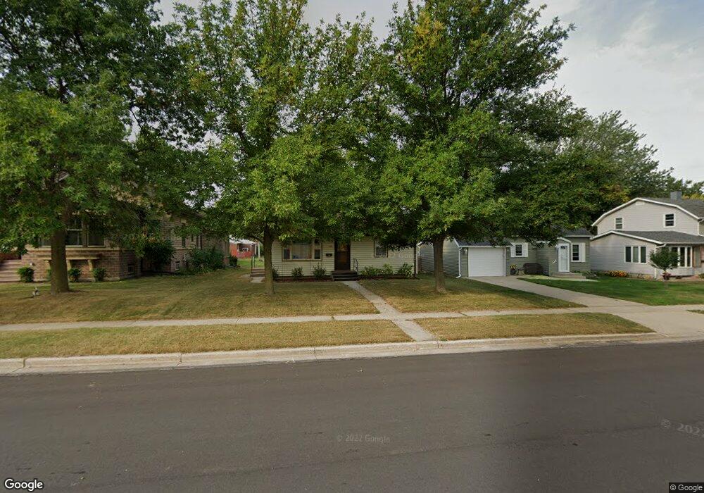 1211 N Franklin St, New Ulm, MN 56073 - photo 1