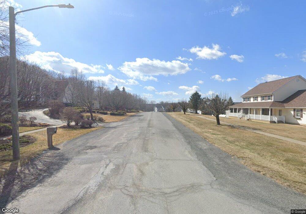 43 Hillside Dr, Moscow, PA 18444 - photo 1