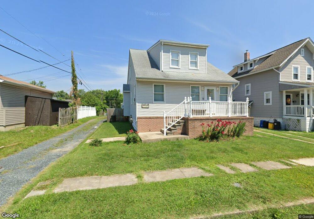 700 Dorsey Ave, Essex, MD 21221 - photo 1