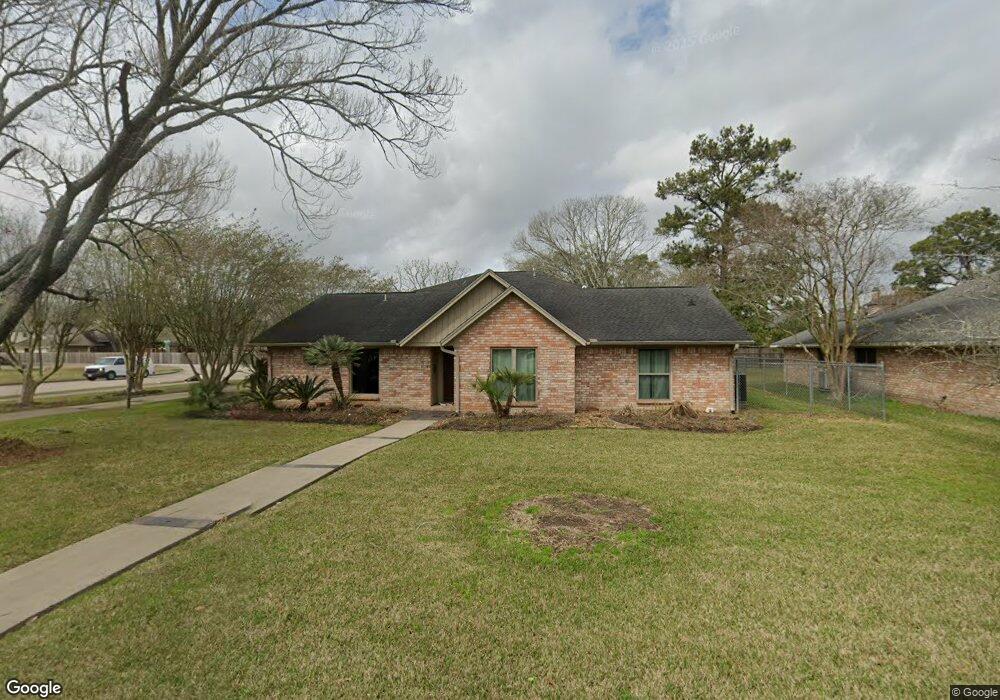 612 Deseret Dr, Friendswood, TX 77546 - photo 1