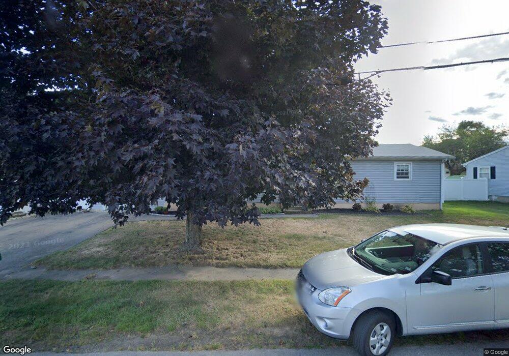 4 Suzanne Dr, Portsmouth, NH 03801 - photo 1