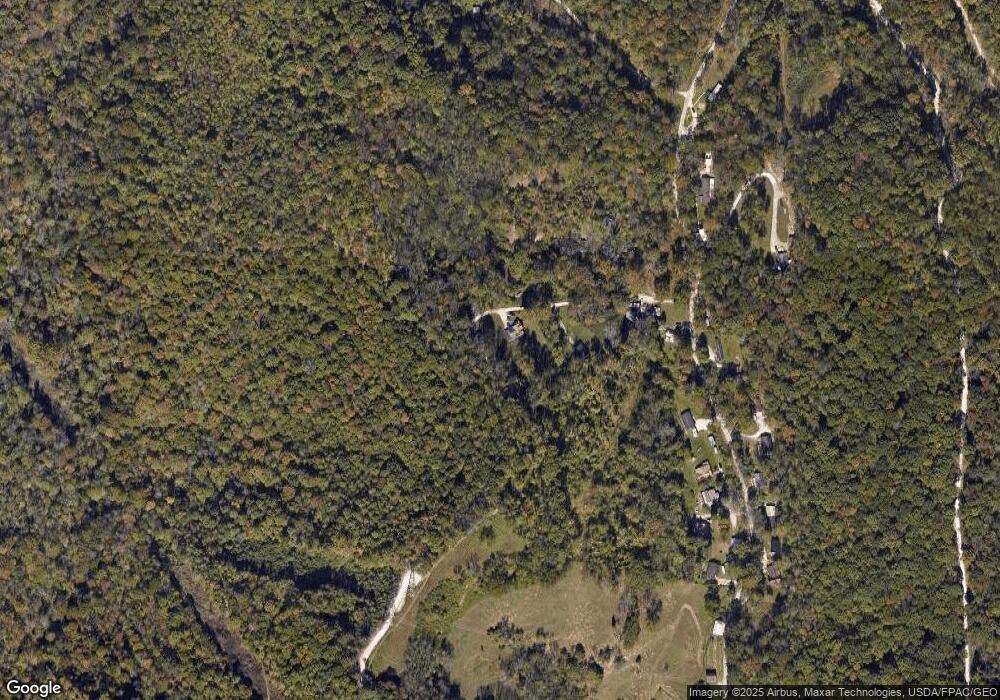 1323 Dutch Hollow Rd, Dunbar, WV 25064 - photo 1