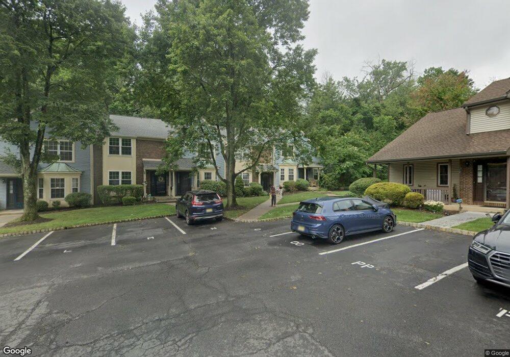 104 Appletree Ct unit 104, Monmouth Junction, NJ 08852 - photo 1