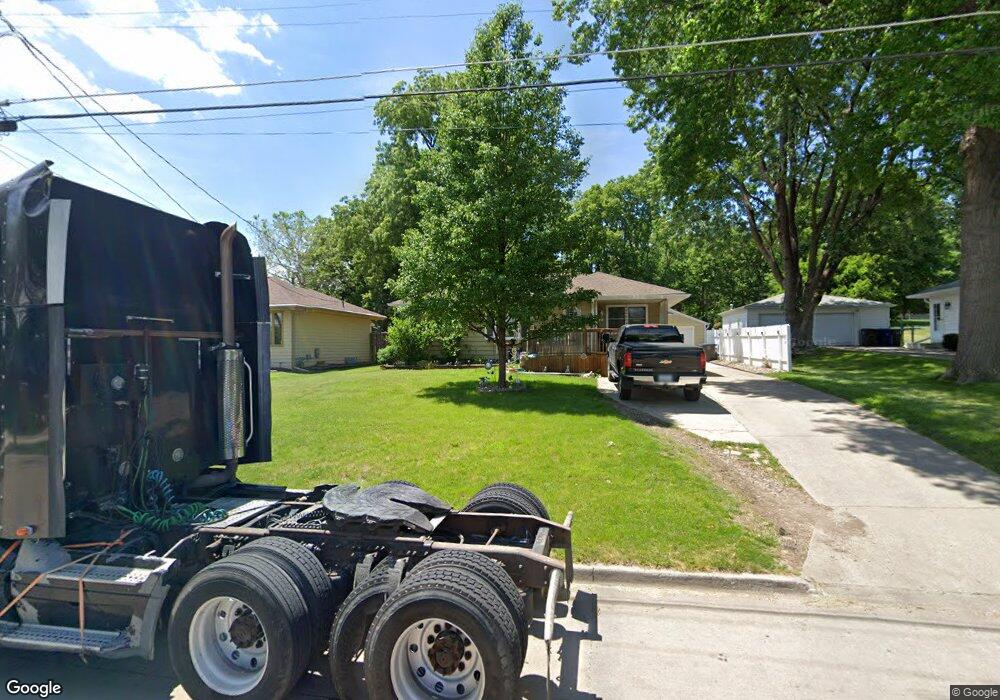 3820 E 30th St, Des Moines, IA 50317 - photo 1