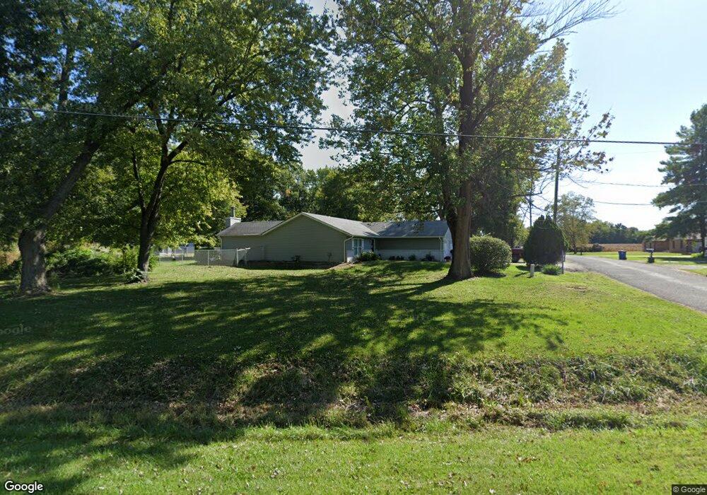 103 Willow Dr, Collinsville, IL 62234 - photo 1