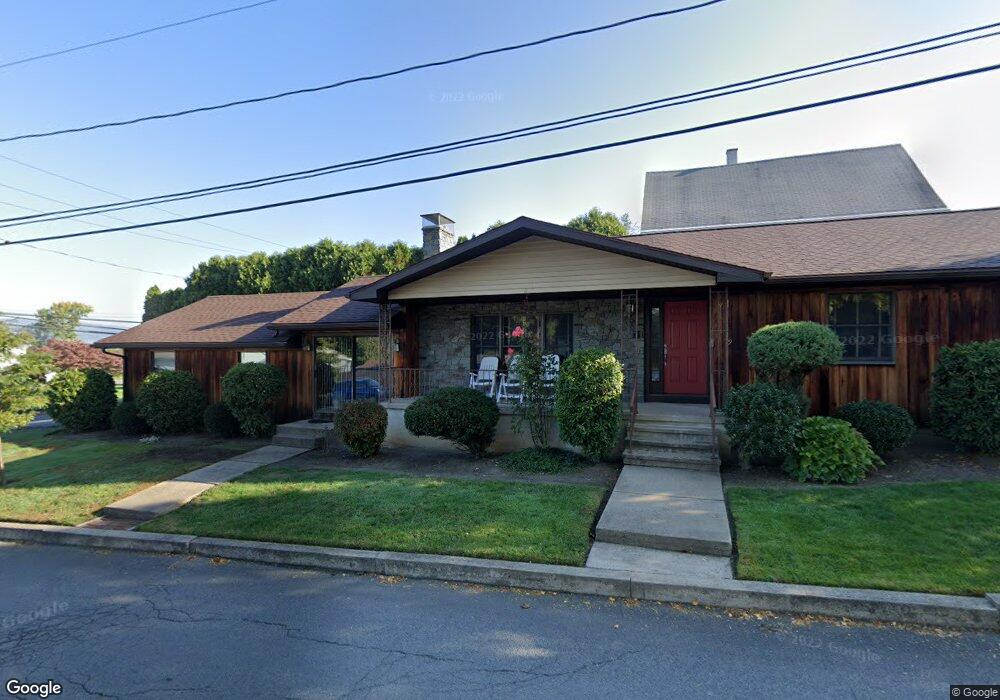 2332 Winfield Ave, Scranton, PA 18505 - photo 1