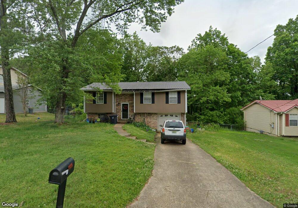 2335 Spencer Ln, Center Point, AL 35215 - photo 1