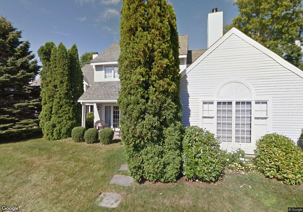 324 Corey Ln, Middletown, RI 02842 - photo 1