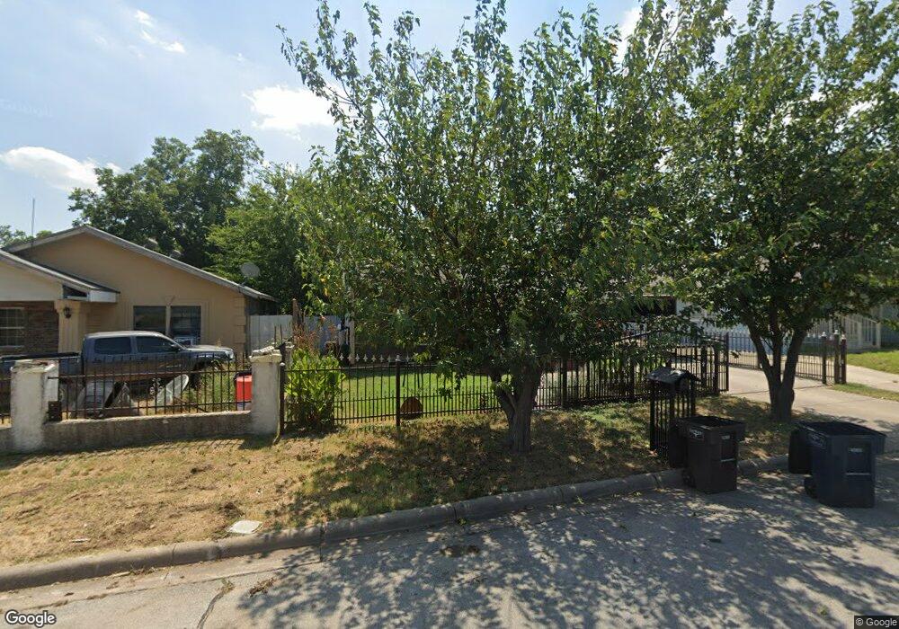 2717 NW 29th St, Fort Worth, TX 76106 - photo 1