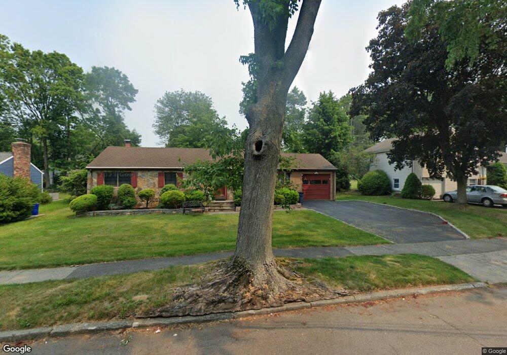 176 Partridge Ln, Fairfield, CT 06824 - photo 1