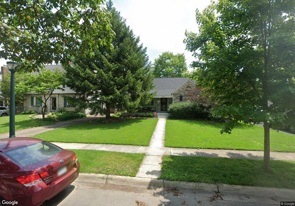 1016 Vernon Rd, Columbus, OH 43209 - photo 1