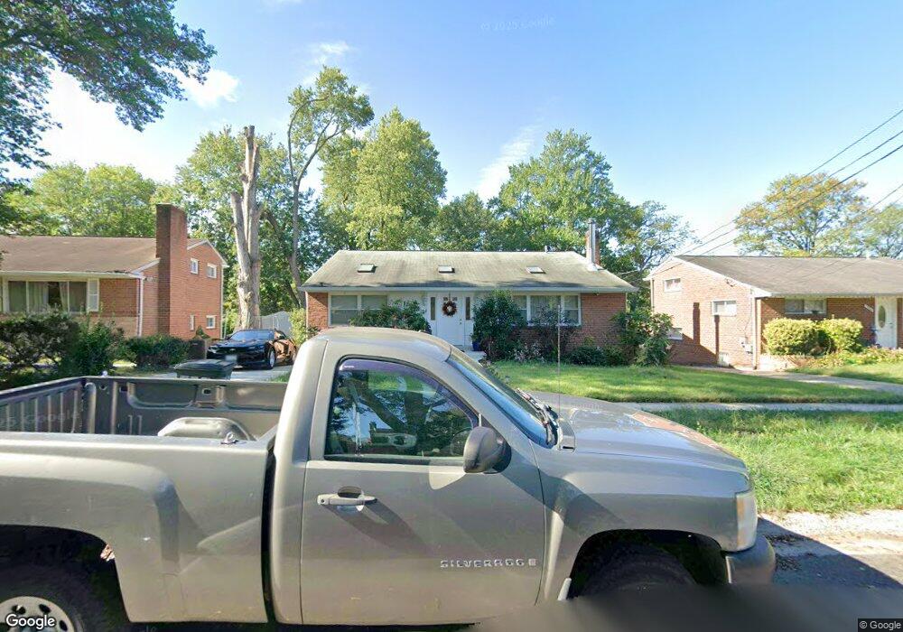 12904 Crisfield Rd, Silver Spring, MD 20906 - photo 1