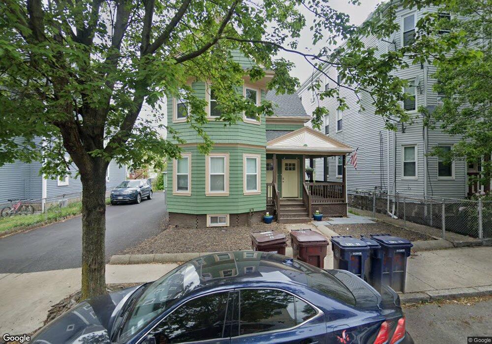 92 Irving St unit 3, Everett, MA 02149 - photo 1