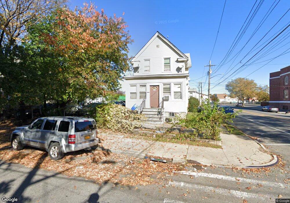 11005 Union Hall St, Jamaica, NY 11433 - photo 1