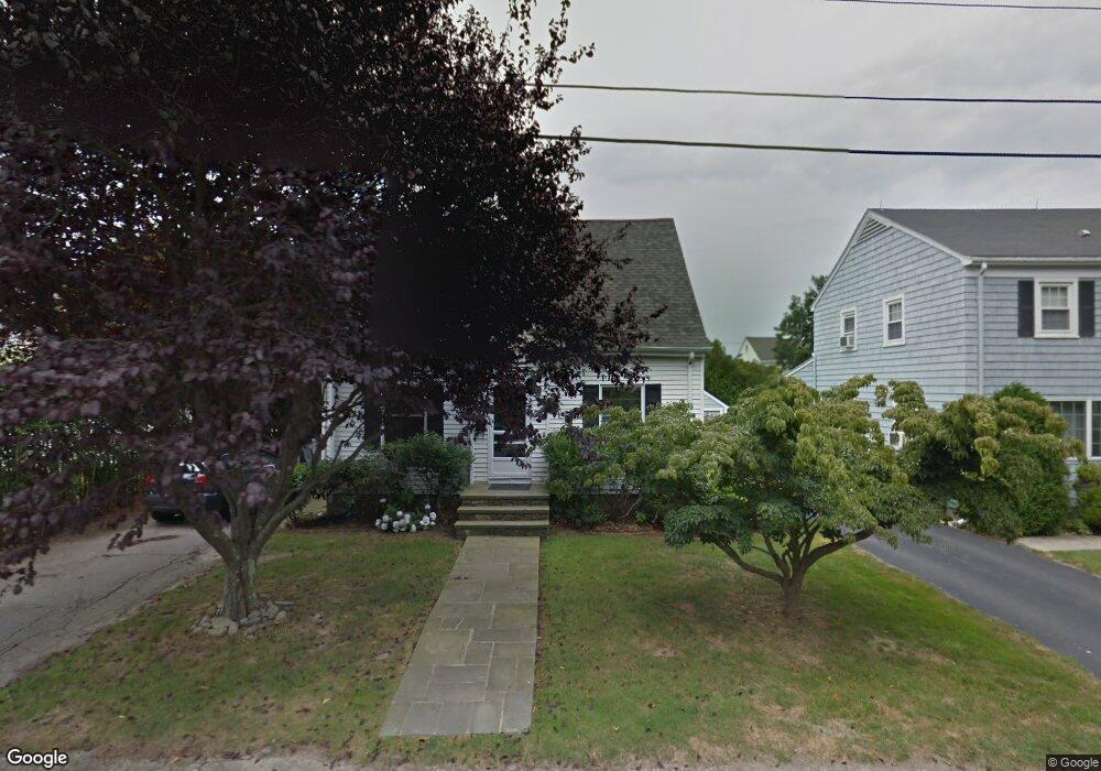 8 Florence Ave, Newport, RI 02840 - photo 1