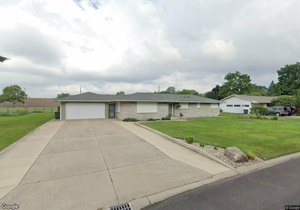 2425 Roys Ave, Elkhart, IN 46517 - photo 1