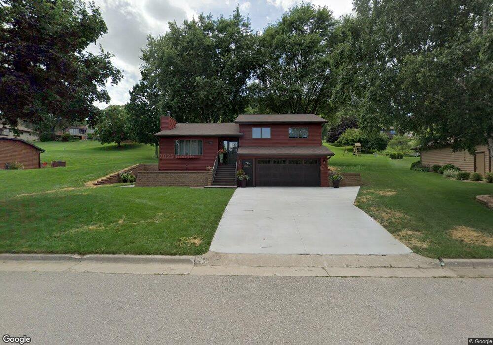 735 Jonathan Ln, La Crescent, MN 55947 - photo 1