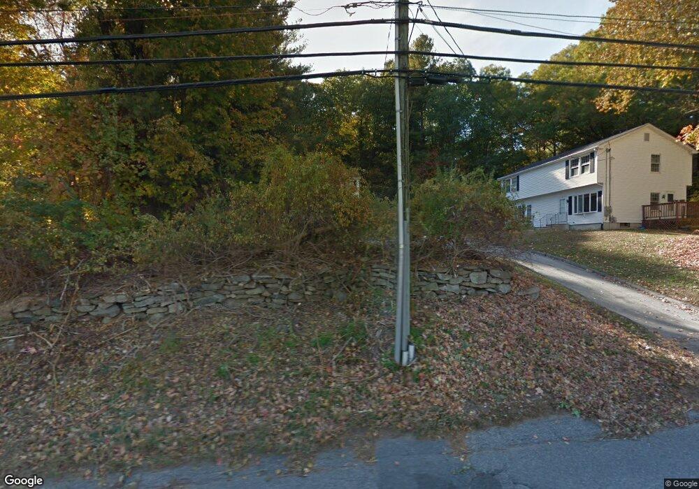 306 Sabin St, Putnam, CT 06260 - photo 1