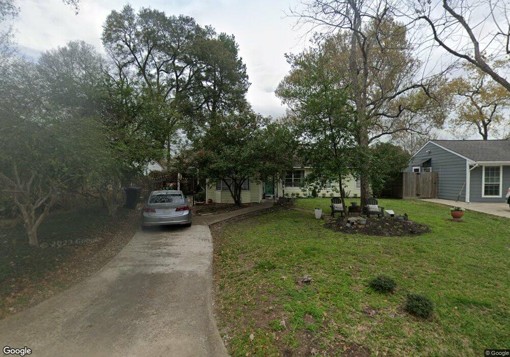 1212 Candlelight Ln, Houston, TX 77018 - photo 1