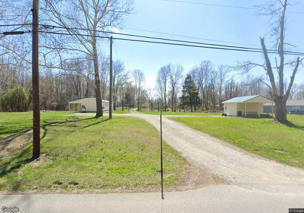 827 N Osborne Dr, Austin, IN 47102 - photo 1