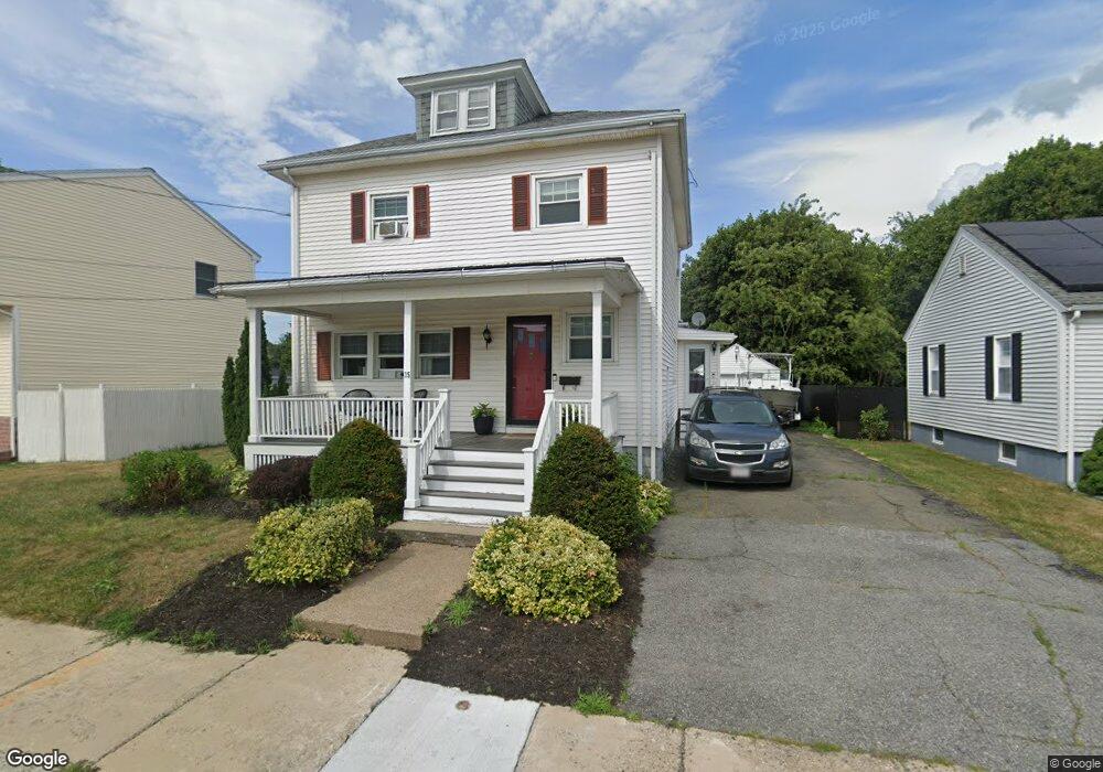 35 Raymond Rd, Salem, MA 01970 - photo 1