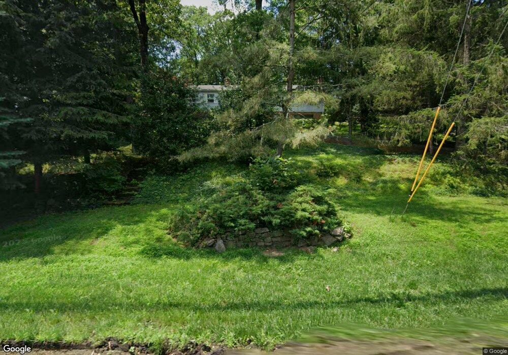 323 Colfax Rd, Wayne, NJ 07470 - photo 1