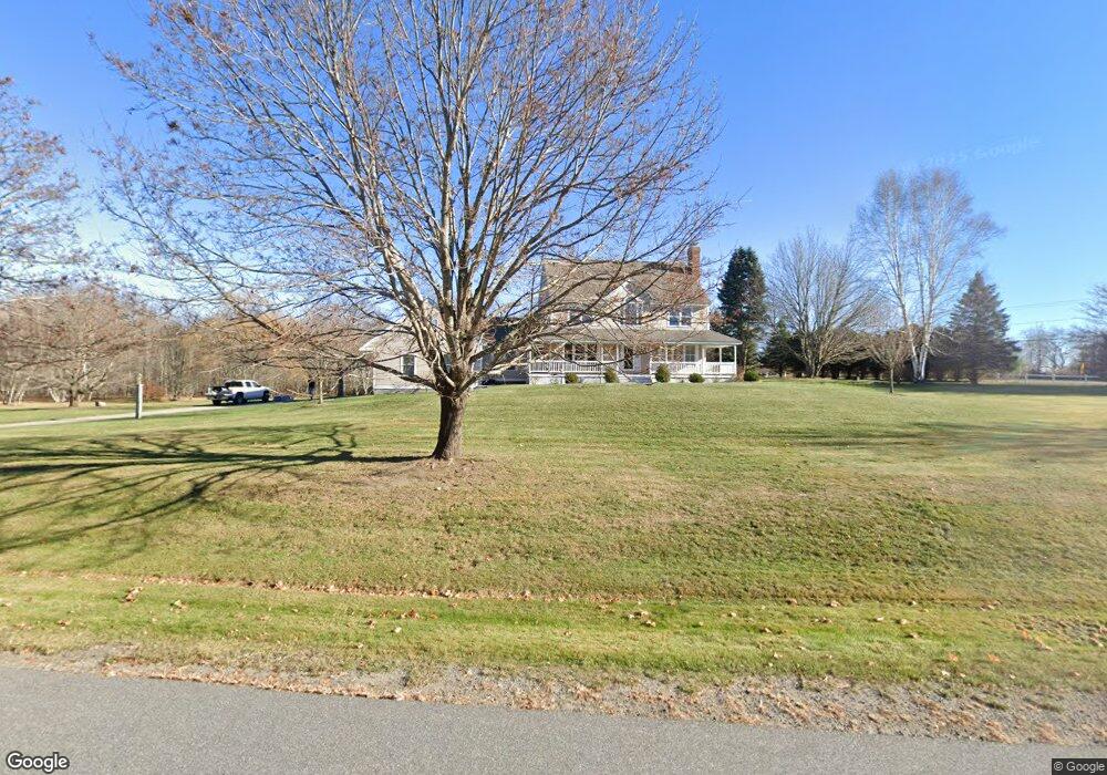 2 Country Farm Rd, Stratham, NH 03885 - photo 1