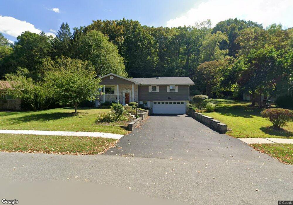 205 Clermont Ave, Stroudsburg, PA 18360 - photo 1