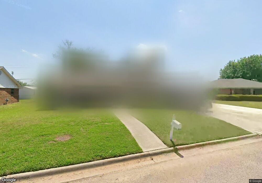 311 Texoma Dr, Whitesboro, TX 76273 - photo 1